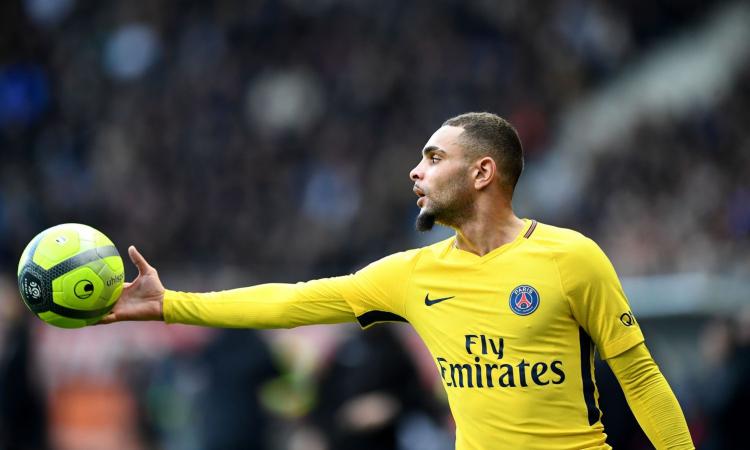 Juve, Sarri: 'Kurzawa? E' un'ipotesi. L'ho visto giocare mentre cenavo con la famiglia'