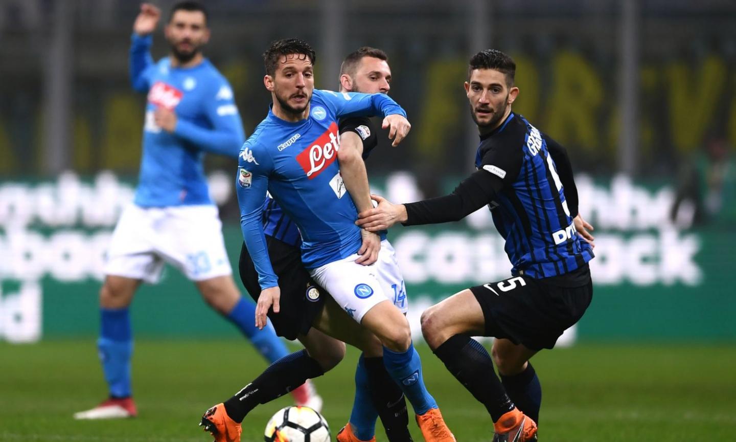 Inter-Napoli, la MOVIOLA: Gagliardini rischia l'espulsione