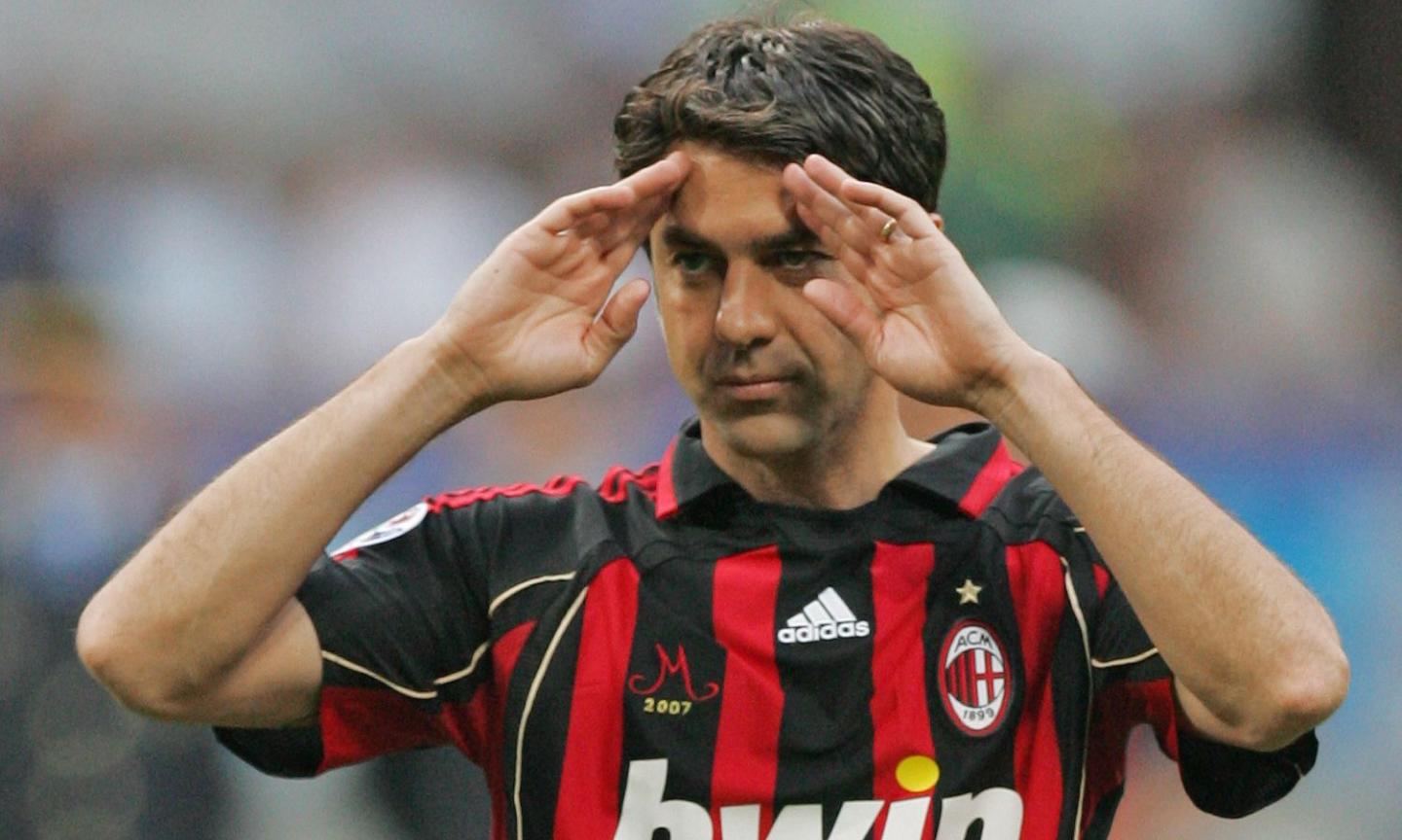 In che posizione è Costacurta tra i giocatori con più presenze nel Milan?