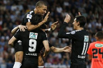 mbappe, psg, in spalla, cavani, cinque, di maria, 2017/18