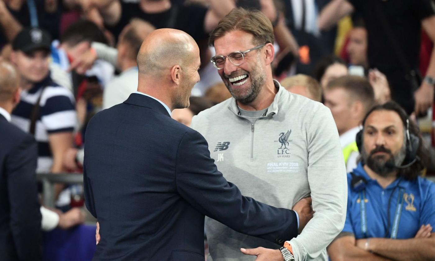 Klopp, cori alle 6 del mattino con i tifosi del Liverpool: 'Il Real Madrid ha avuto tutta la f.....a fortuna del mondo'