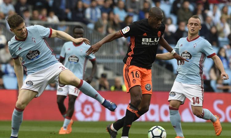 Inter, si avvicina il riscatto di Kondogbia: l'agente a Valencia nel weekend