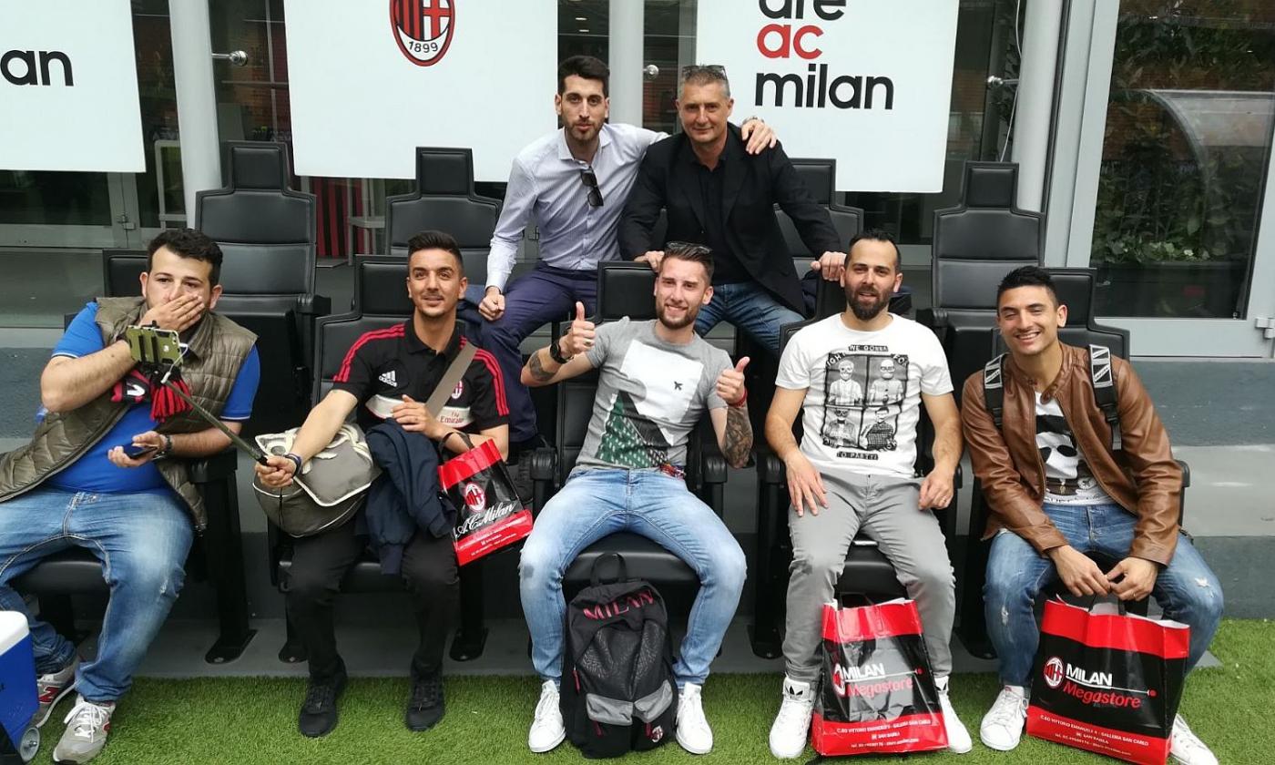 A San Siro grazie a Operazione Nostalgia: il viaggio di 5 tifosi rossoneri, con una leggenda a fare da guida FOTO