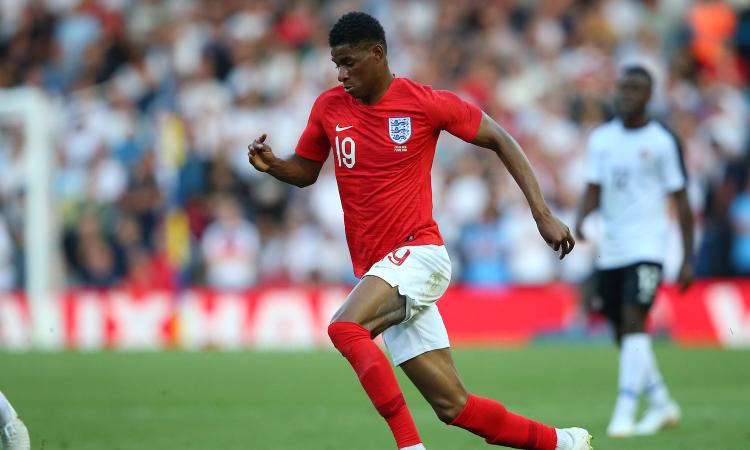 Inghilterra, infortunio al ginocchio per Rashford: rischia di saltare l'esordio