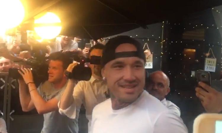 INTER, ECCO NAINGGOLAN! 'Tifosi felici del mio arrivo? Spero che lo siano di più quando scenderò in campo'