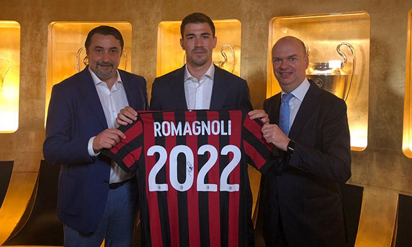 Milan, Romagnoli dopo il rinnovo: 'Onorerò la maglia ogni giorno' FOTO