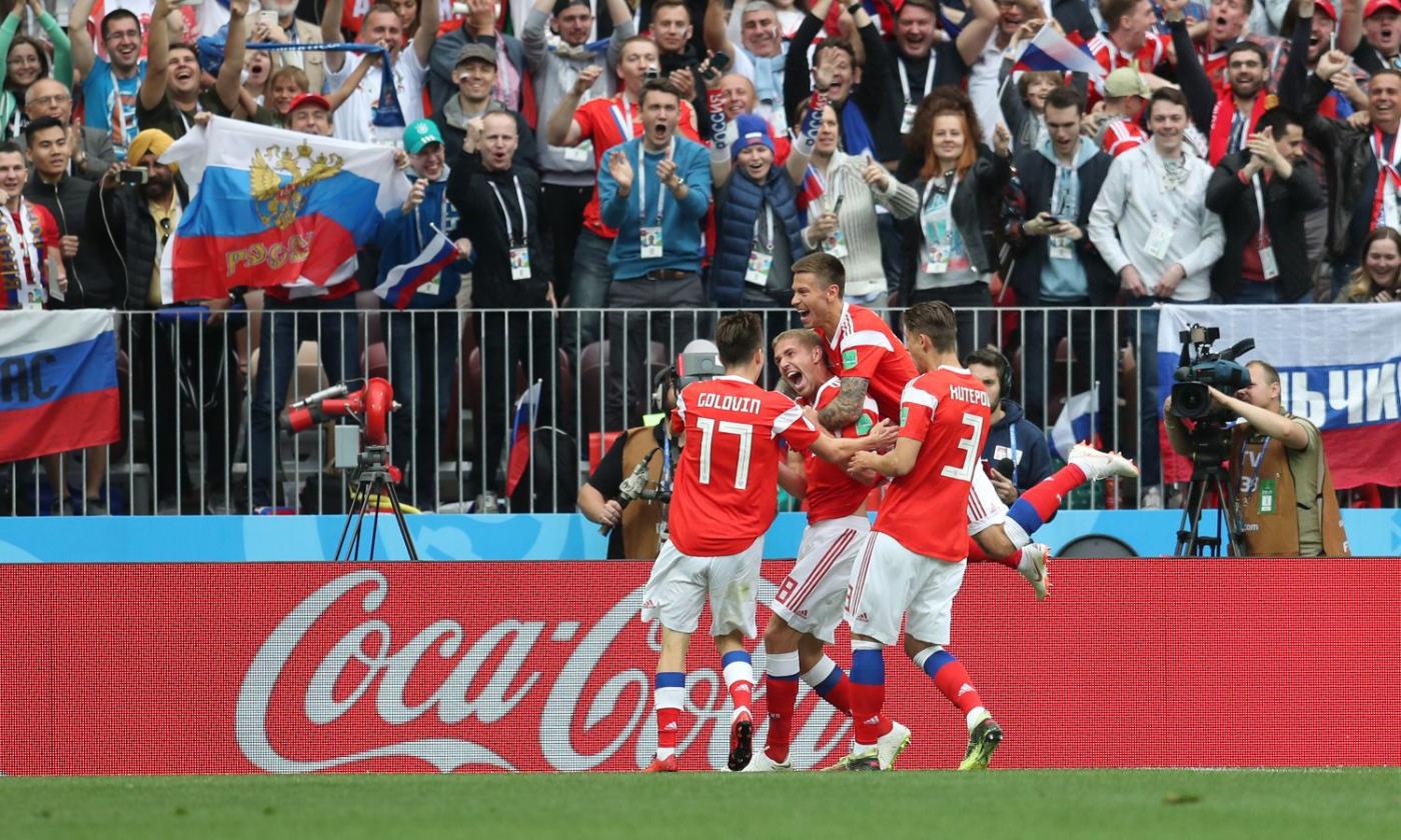 Russia, esordio con goleada sotto gli occhi di Putin: 5-0 all'Arabia Saudita