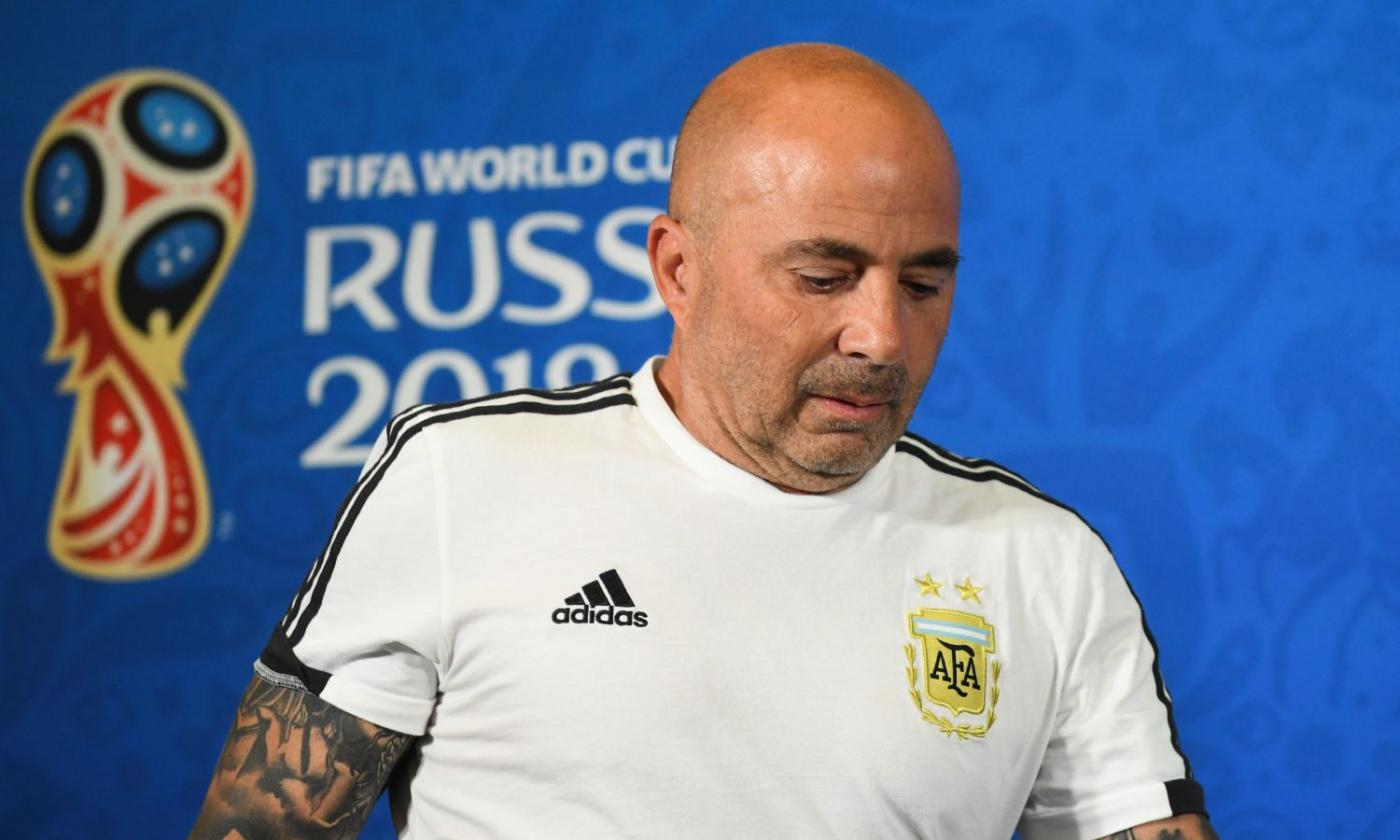 Argentina, Sampaoli: 'Con Messi solo uno scambio di idee. E' la nostra luce'