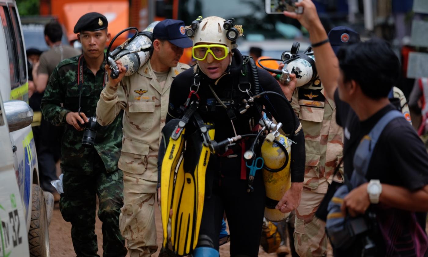 Thailandia, sono tutti salvi: fuori dalla grotta tutti i ragazzi e l'allenatore