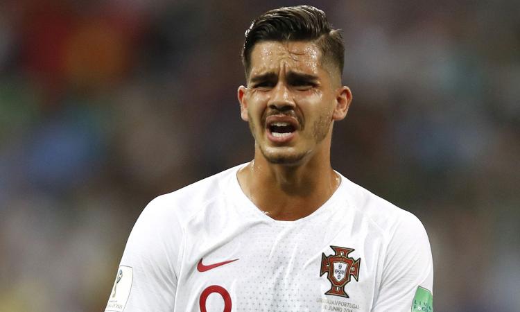 Milan, scambio a sorpresa: un talento in cambio di André Silva