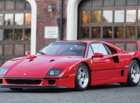 PIT STOP: compra una Ferrari e la distrugge poco dopo, FOTO e VIDEO