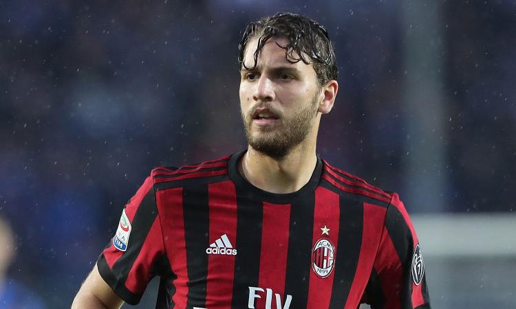 Milan-Sassuolo, si stringe per Locatelli: c'è l'accordo sul prezzo, nodo recompra