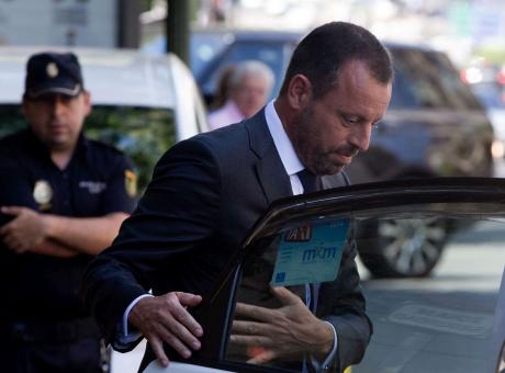Dal carcere alla libertà: Rosell (ex pres. Barça) assolto da accuse di riciclaggio
