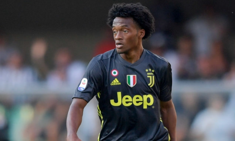 Juve, sirene inglesi per Cuadrado: ecco l'offerta