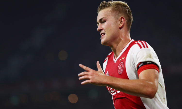 De Ligt, affare da 80 milioni che fa tutti contenti: Ajax, Juve e Raiola