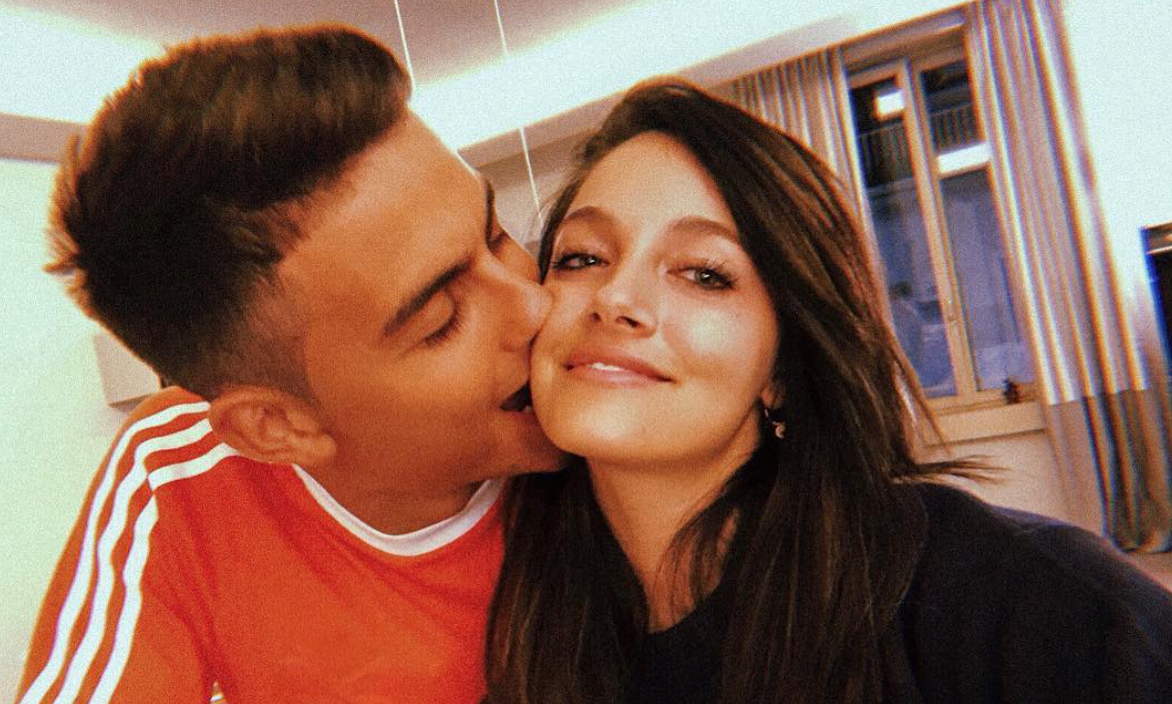 Juve, Dybala festeggia la sua Oriana: 'Ti amo così tanto' FOTO