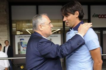 Lotito Inzaghi mano spalla Lazio