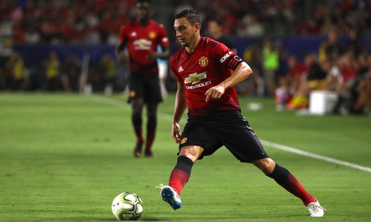Manchester United, Solskjaer: 'Darmian fantastico anche fuori ruolo' VIDEO