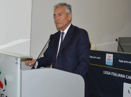 Sette promozioni e chiusura mercato posticipata: ecco la Serie C che vuole Gravina