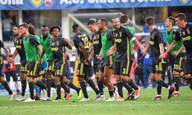 Nel giorno di CR7 decide Bernardeschi: Juve, 3-2 col brivido al Chievo