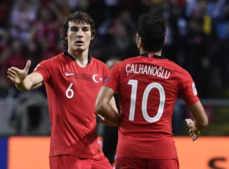 Calhanoglu incanta con la Turchia: Milan, è lui l'uomo Champions