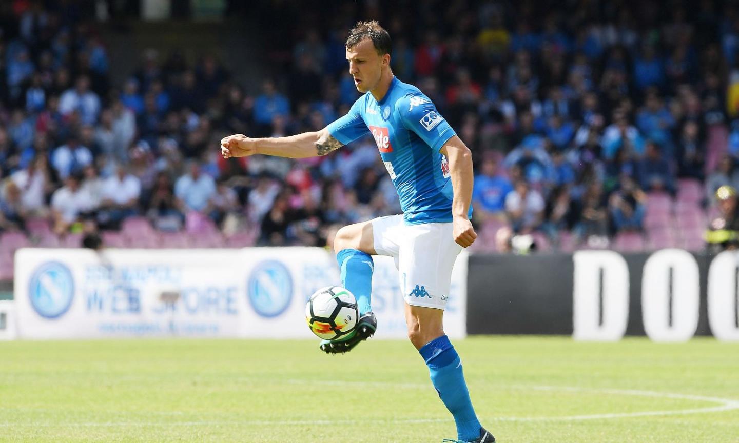 Official: Sassuolo sign Chiriches from Napoli