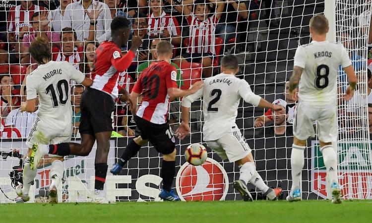Liga: pari Atletico, Barça ok. Valencia-Betis 0-0, Isco salva il Real a Bilbao