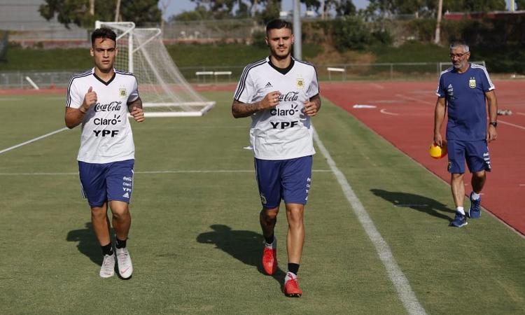 Argentina, Scaloni annuncia la formazione con Dybala e Lautaro: out icardi