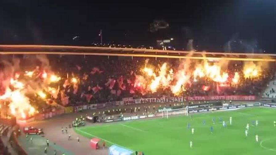 Watch: the threatening tunnel Napoli, Liverpool and PSG will have to walk in UCL