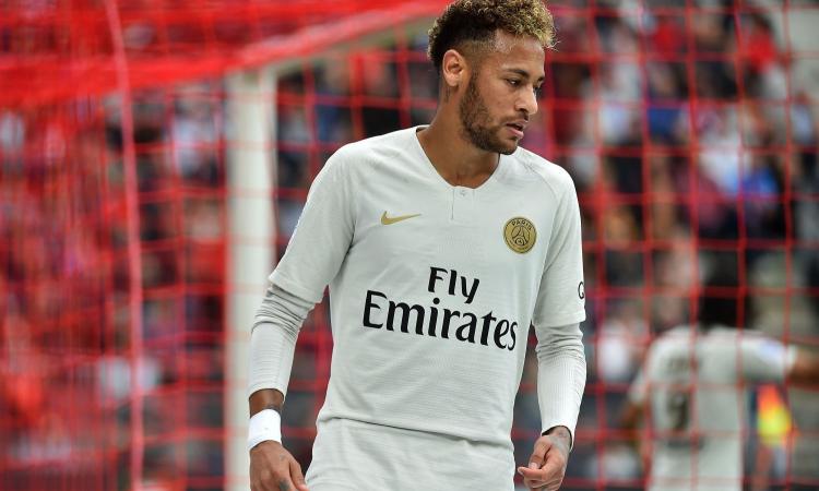 Psg, ecco l'idea per sbloccare la cessione di Neymar al Barcellona
