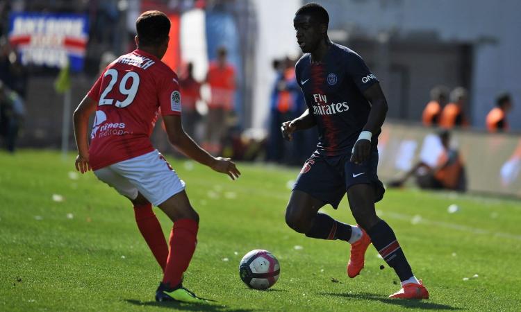 Lazio: occhi su un difensore del PSG
