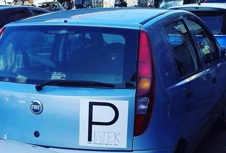 Genoa, 'P' per Piatek sull'automobile