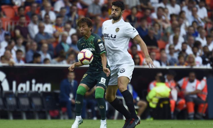 Piccini: 'Io al posto di Cancelo? Non lascio il Valencia per la Juventus'