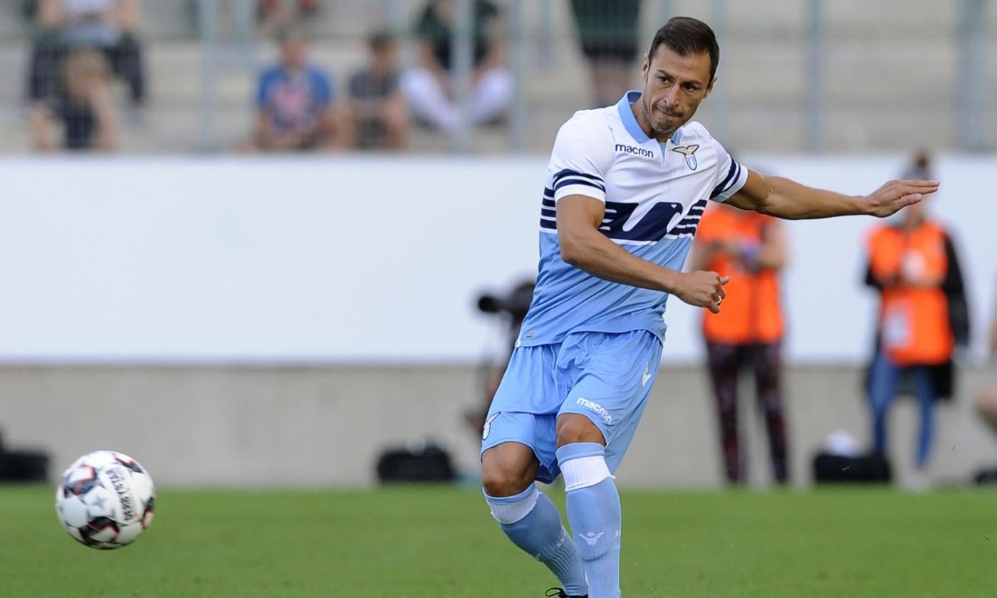 Lazio, backstage del ritiro: Radu offre il pranzo, divertimento e canti