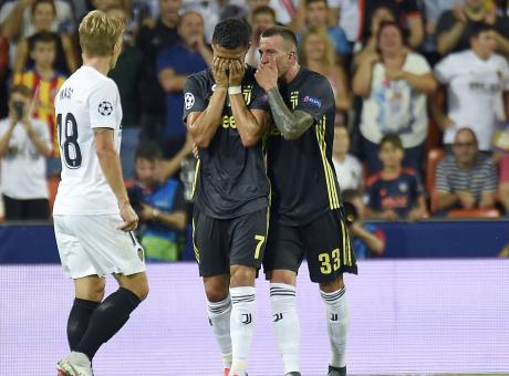 Ronaldo, al Real non sarebbe successo. Ora basta, mettete il Var in Champions
