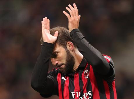 Higuain e il Milan, si alza la tensione: la signora Granovskaia congela il Chelsea