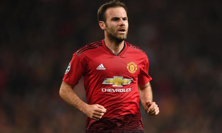 Manchester United, Mata in scadenza: se non rinnova, c'è il Barcellona