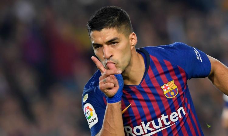 Inter attenta: Suarez sa mordere VIDEO