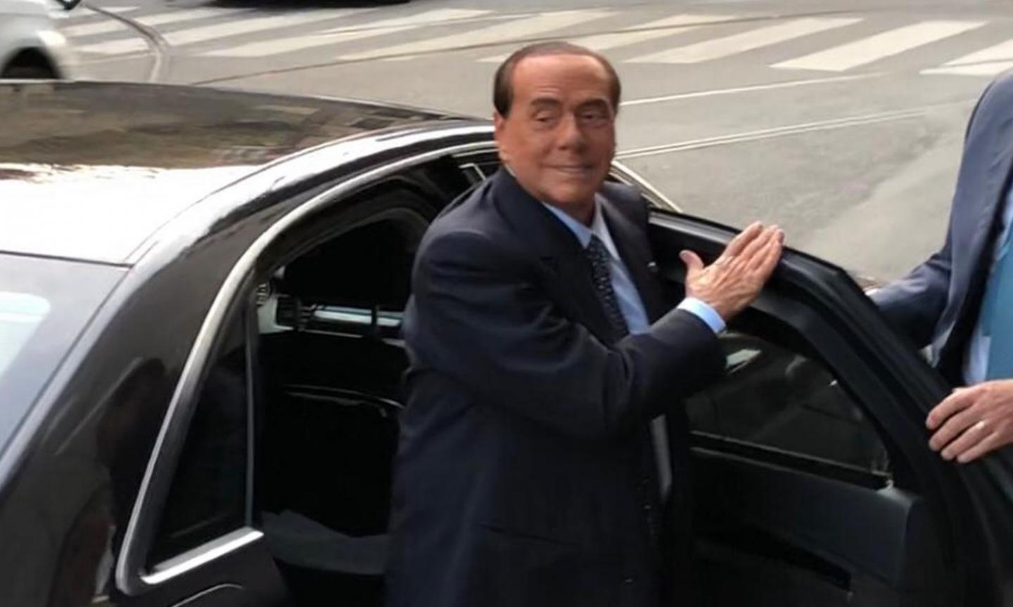 Berlusconi ricoverato al San Raffaele