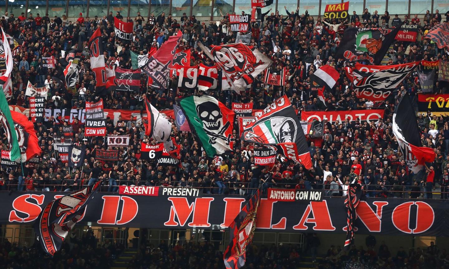 Milan, multa per la vendita di biglietti a tifosi con Daspo