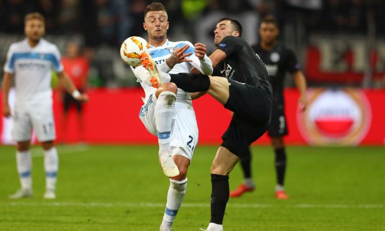 Lazio orribile a Francoforte, Milinkovic ora è un caso: sparito dopo il rinnovo