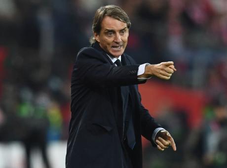Mancini 'pagato al nero': il Manchester City si prende gioco del fair play