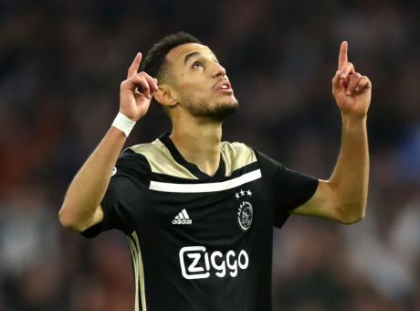Ajax, Mazraoui: 'Speriamo che la Juve si faccia prendere dal panico. Messi meglio di CR7'