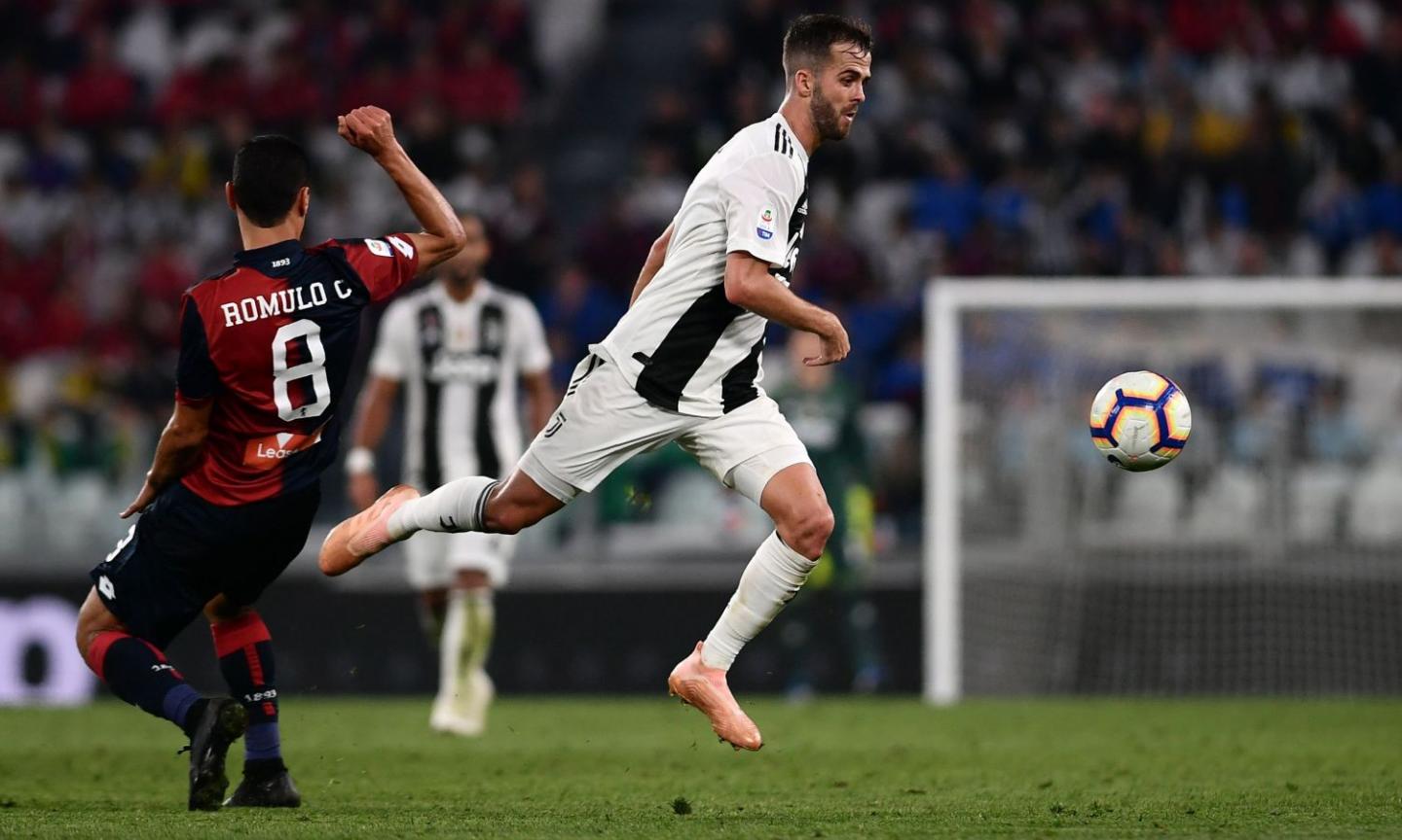 Pjanic discusses Juve free-kicks: 'Me or Ronaldo? There is one important thing...'