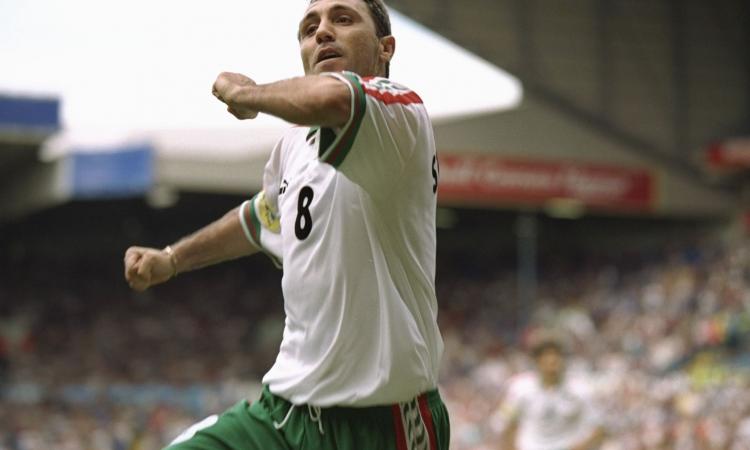 Che fine ha fatto? Stoichkov, il 'Dio' bulgaro: il Pallone d'oro e i furti sfiorati