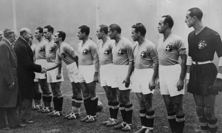 Italia, 1934: la leggenda dei Leoni di Highbury, gli inglesi in piedi per Pozzo