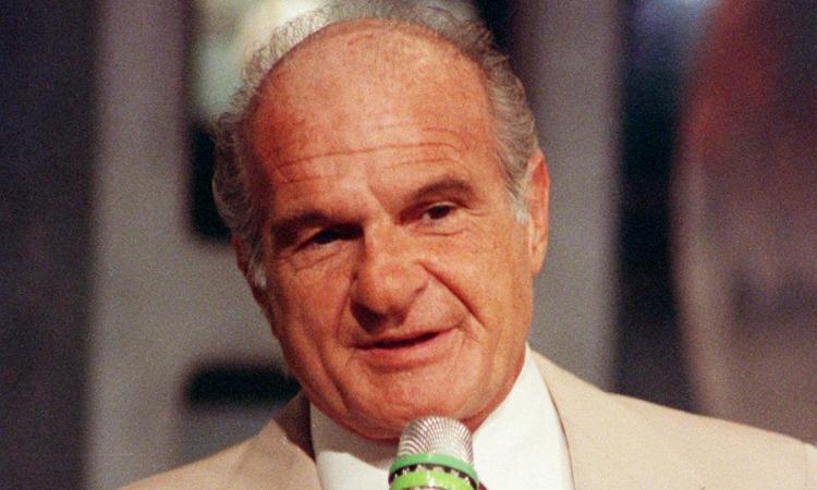 Ritratto di Sandro Ciotti: l'uomo, l'artista, l'inconfondibile voce