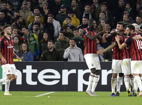 Il Milan non brilla, col Betis è 1-1: decisiva la sfida con l'Olympiacos