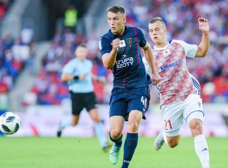 Soffiato a Barcellona, Arsenal e Dortmund: Cagliari, chi è Walukiewicz