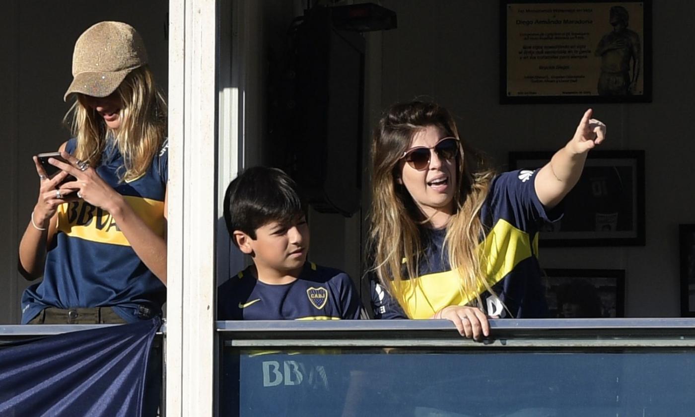 River-Boca, la figlia di Maradona risponde agli sfottò mostrando il lato B FOTO